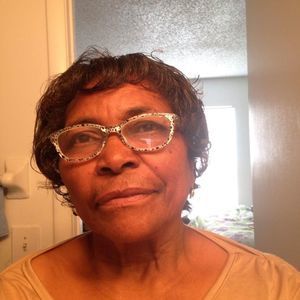 Meet your Posher, Annie